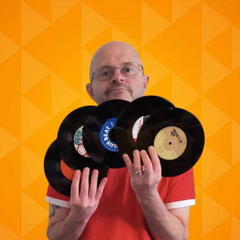 Photo graphic of Lee J