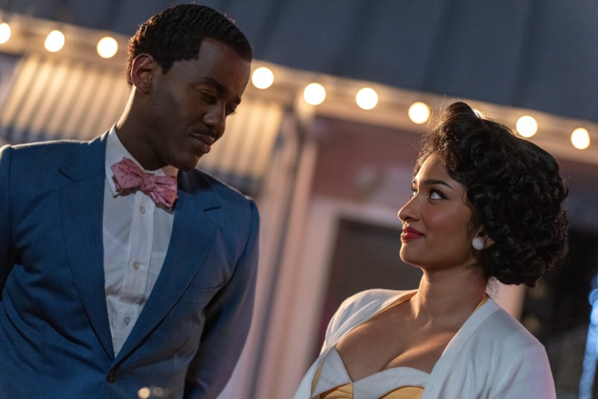 The Doctor and Belinda in episode Lux