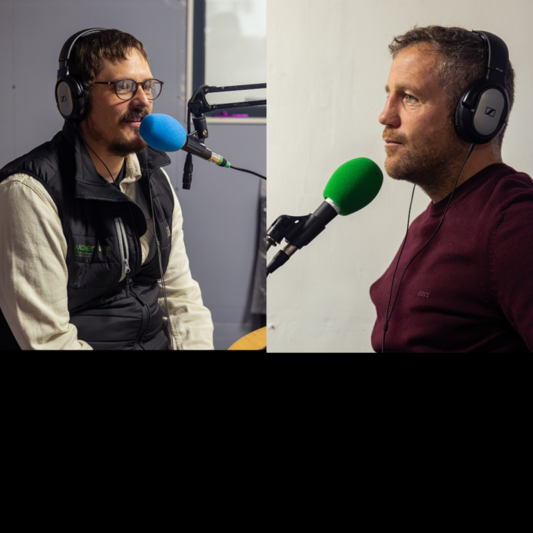 Photo of Sam and Steve from Momentwm